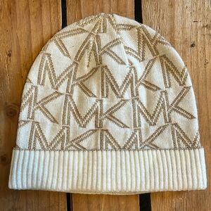 MK Michael Kors White Gold Bennie Hat